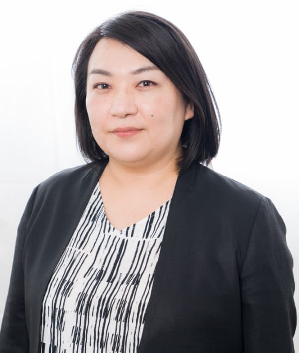 中川　真紀子